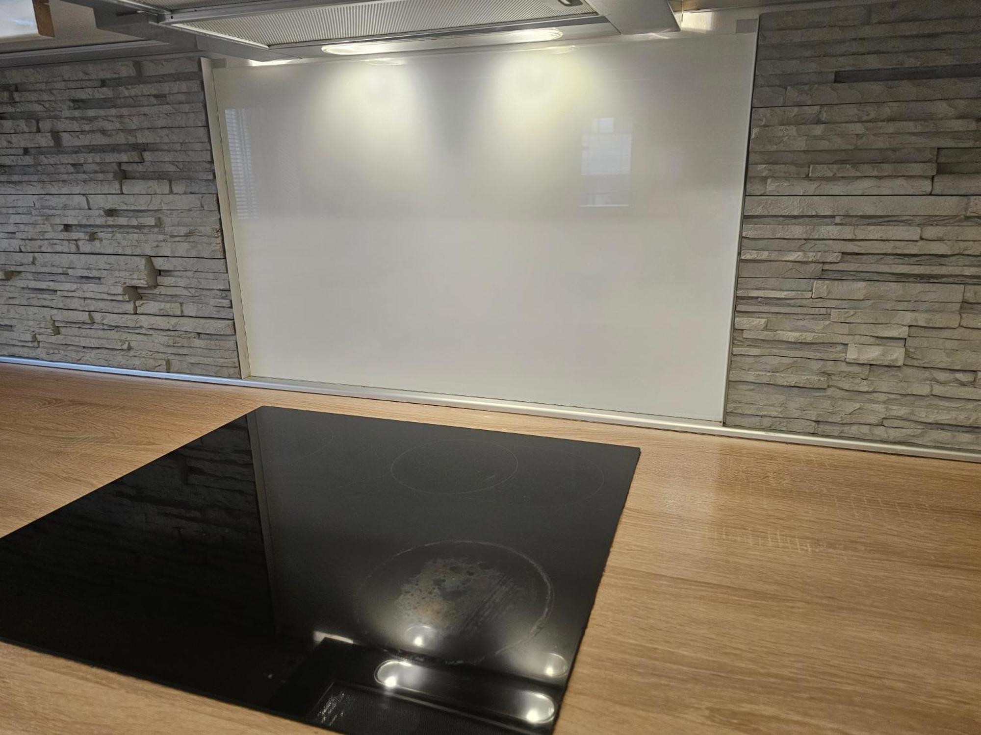 Huge Apartment Next To Train Station Close To The City Center Pressburg Exterior foto